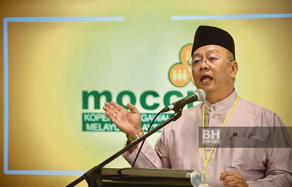 Ahmad_Sobri-01_1654170133 moccis staff